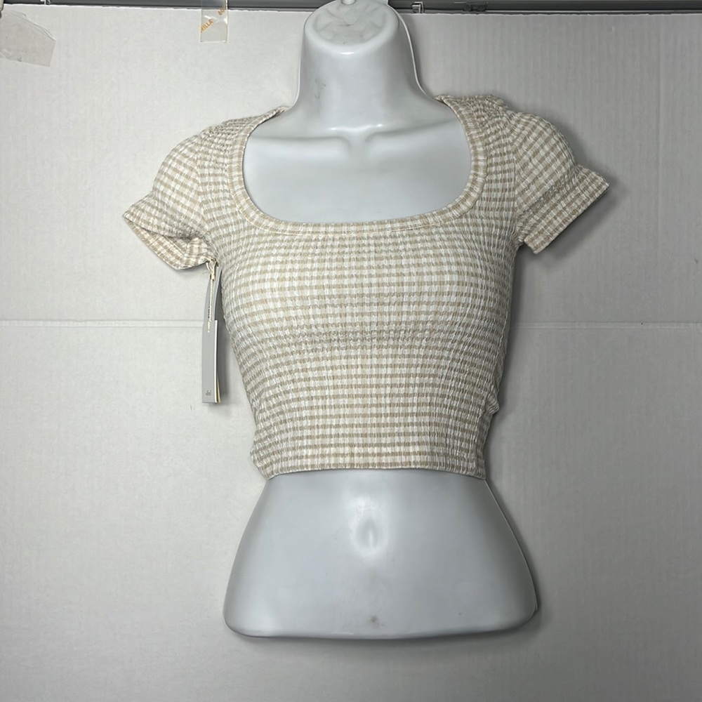 NWT Aritzia color Hayward birch espace yacht top